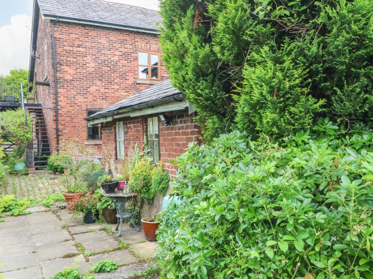 Villa The Toolshed Warrington Esterno foto