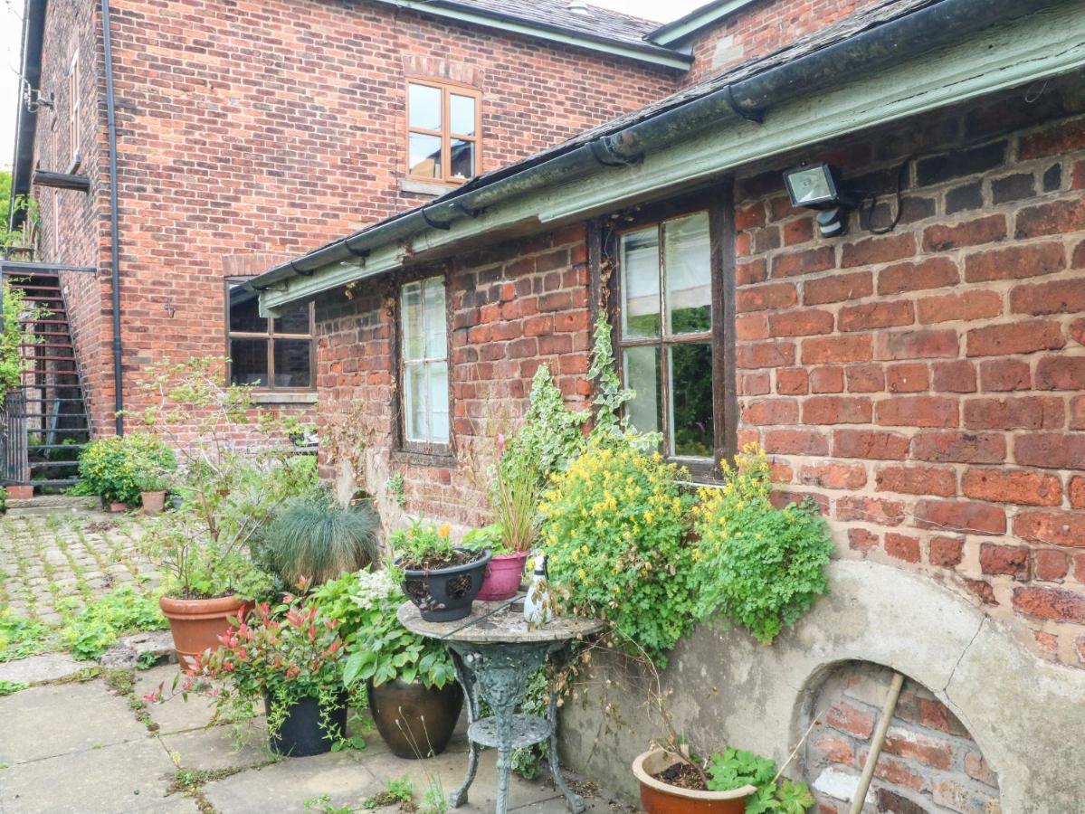 Villa The Toolshed Warrington Esterno foto